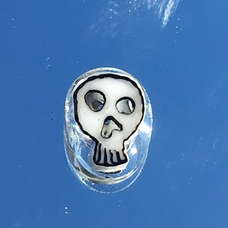 Little Skull, original archive photograph of handmade glasswork by Ann Wierbinski