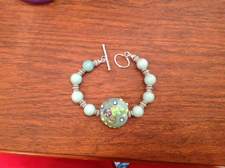Floral Focal Bracelet, original archive photograph of handmade glasswork by Ann Wierbinski
